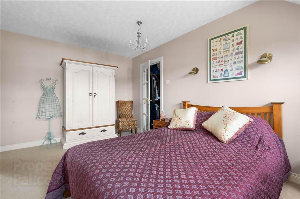 6 Glenagherty Drive 25 of 44