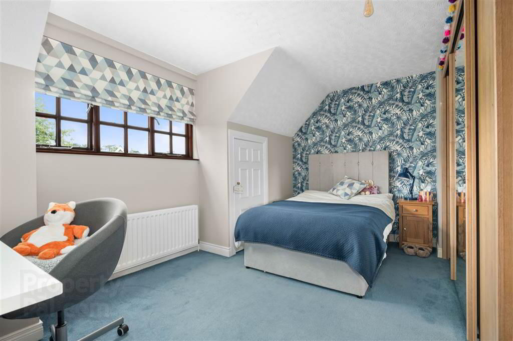 6 Glenagherty Drive 32 of 44