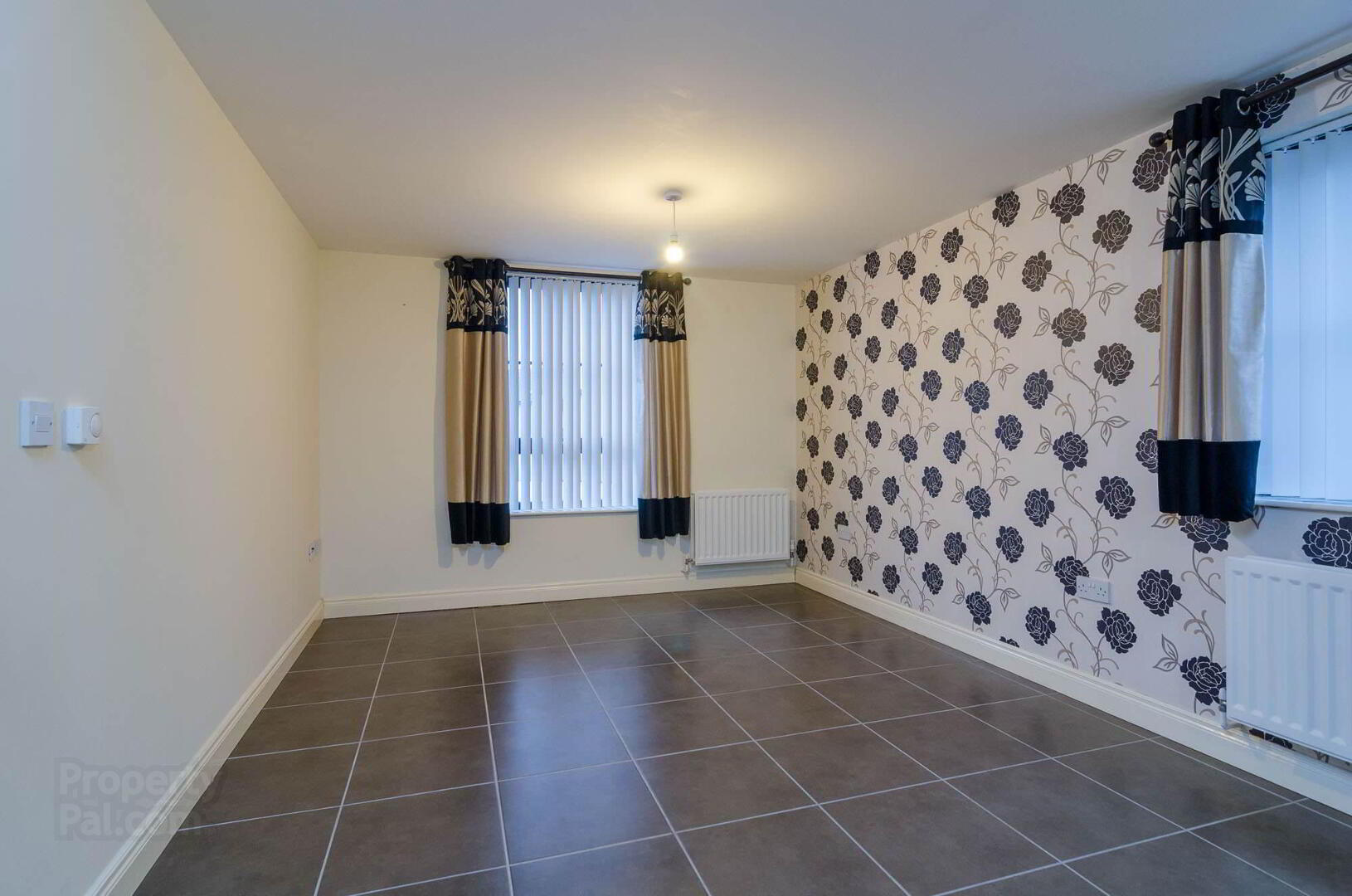 2 Lady Wallace Court 4 of 8