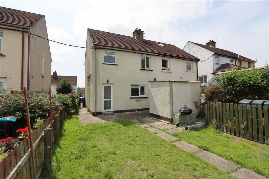 17 Coronation Crescent 17 of 19