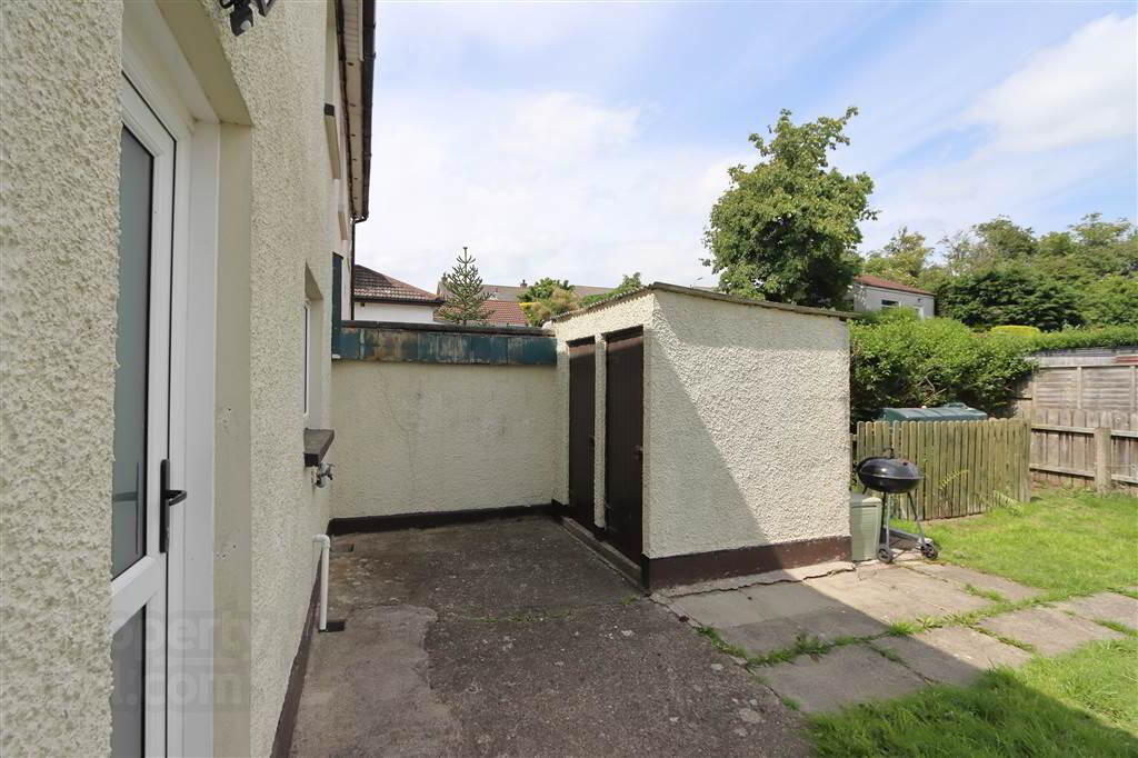 17 Coronation Crescent 18 of 19