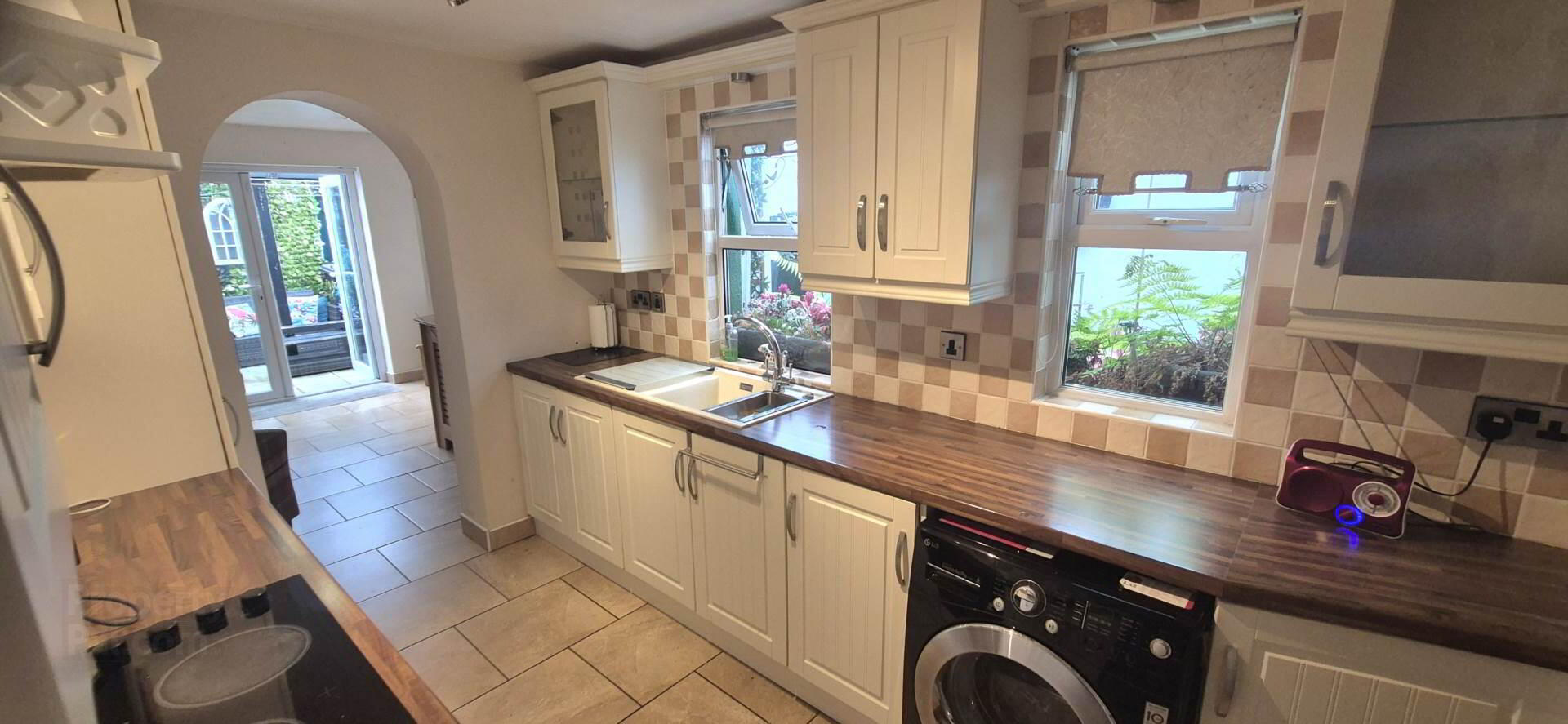 6 Barry Street 12 of 29