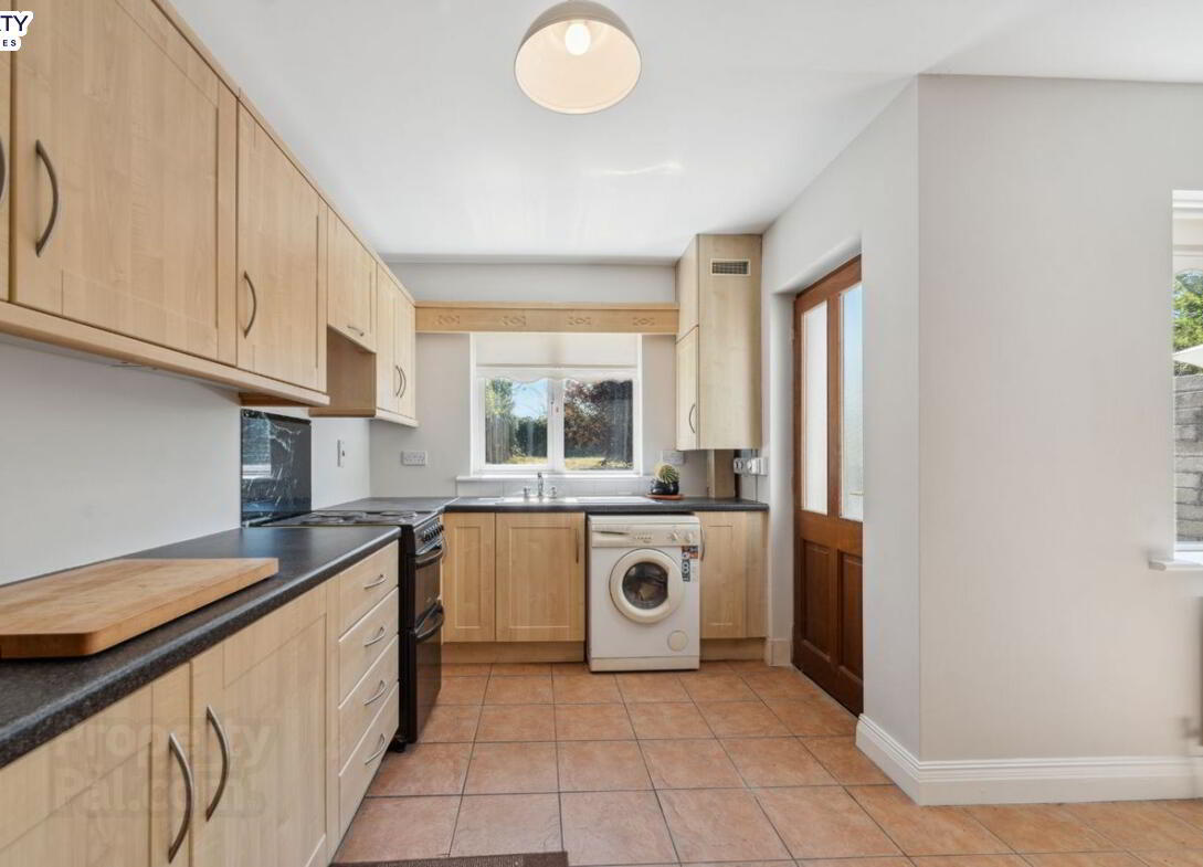 16 Orchard Court 9 of 23