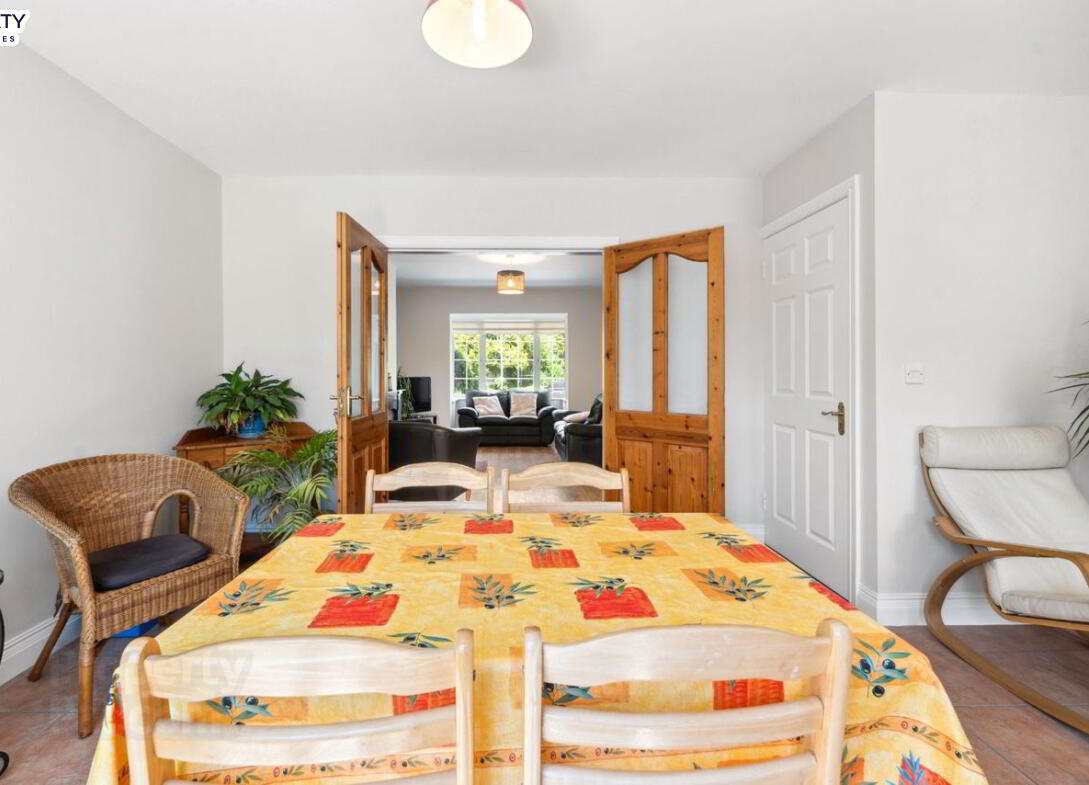 16 Orchard Court 11 of 23