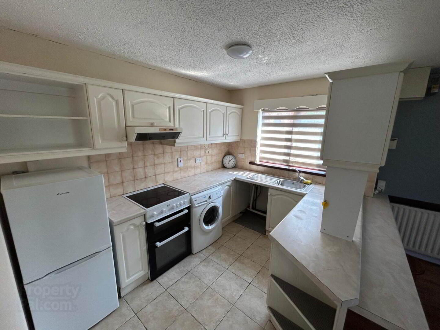 Apartment 1 Huntsfield 5 of 8