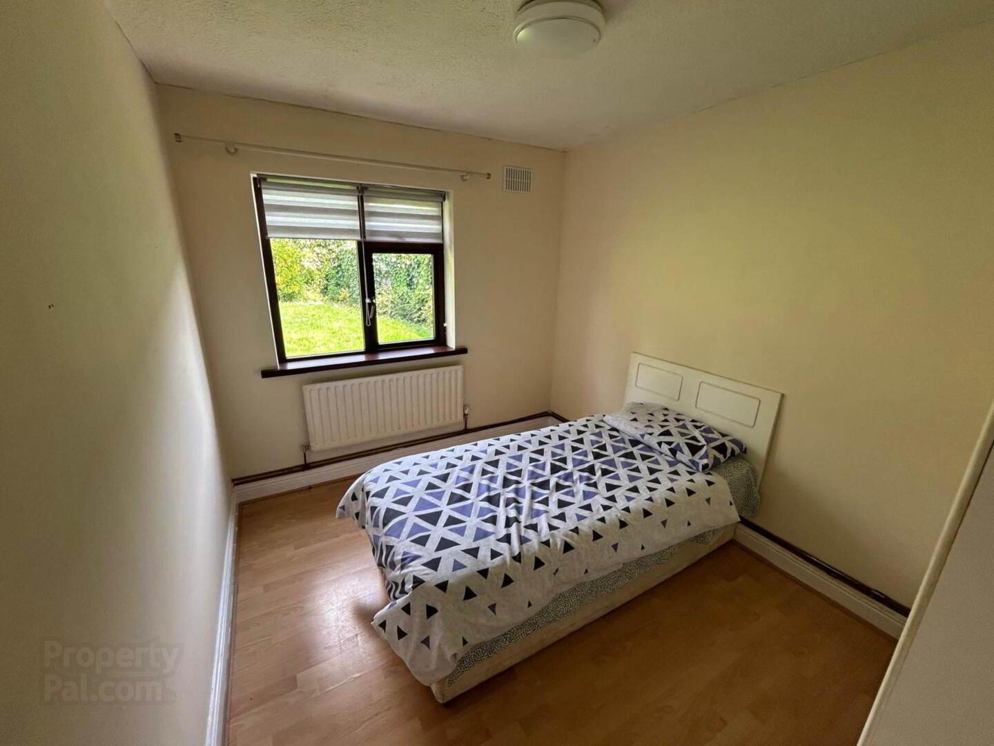 Apartment 1 Huntsfield 7 of 8