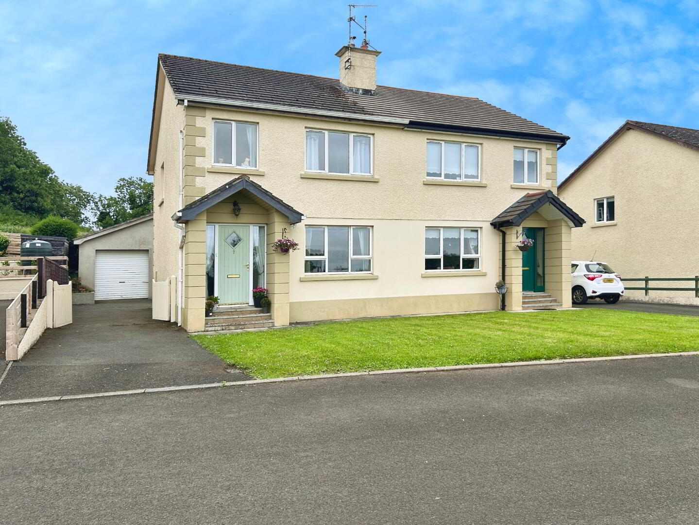 7 Spires Way 1 of 24