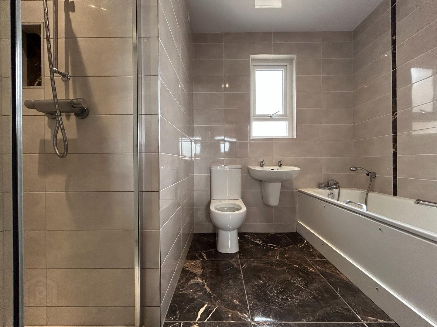23 Parker Avenue 16 of 27