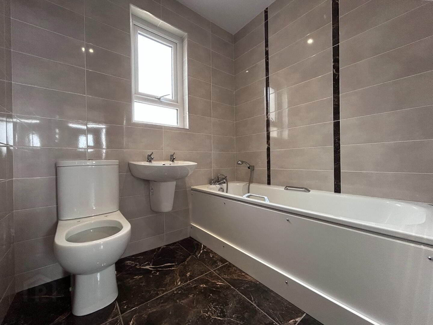 23 Parker Avenue 17 of 27