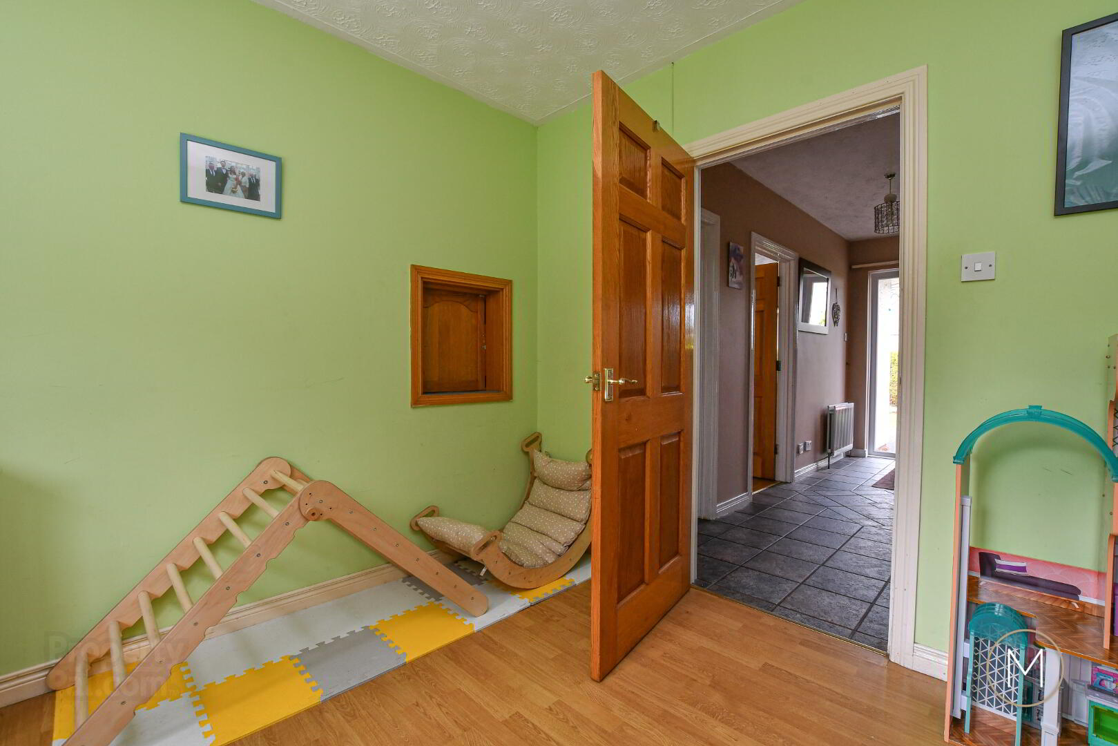 4 Parkhall Court 24 of 50