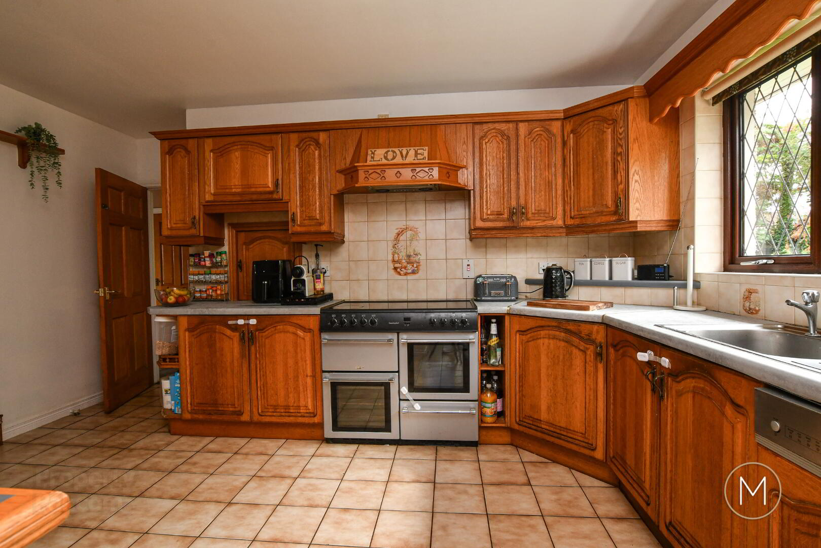 4 Parkhall Court 13 of 50