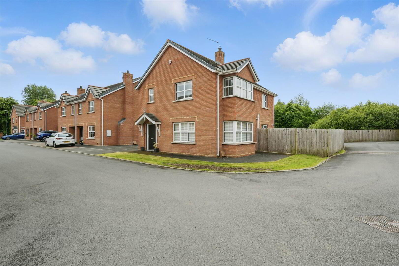 6 Limetree Court 1 of 21