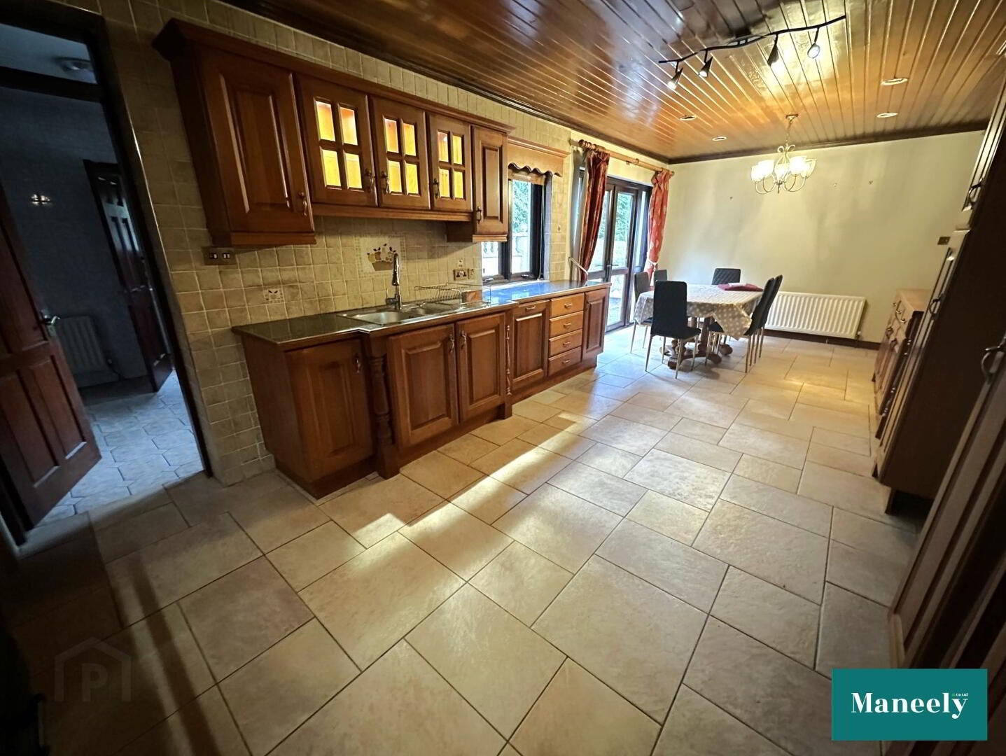 16 Annagher Road 13 of 25