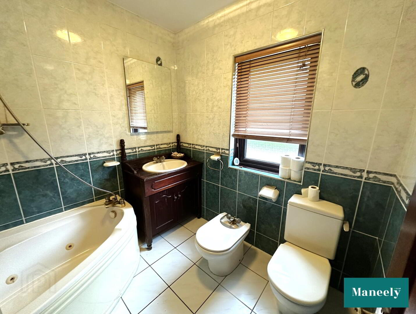 16 Annagher Road 21 of 25