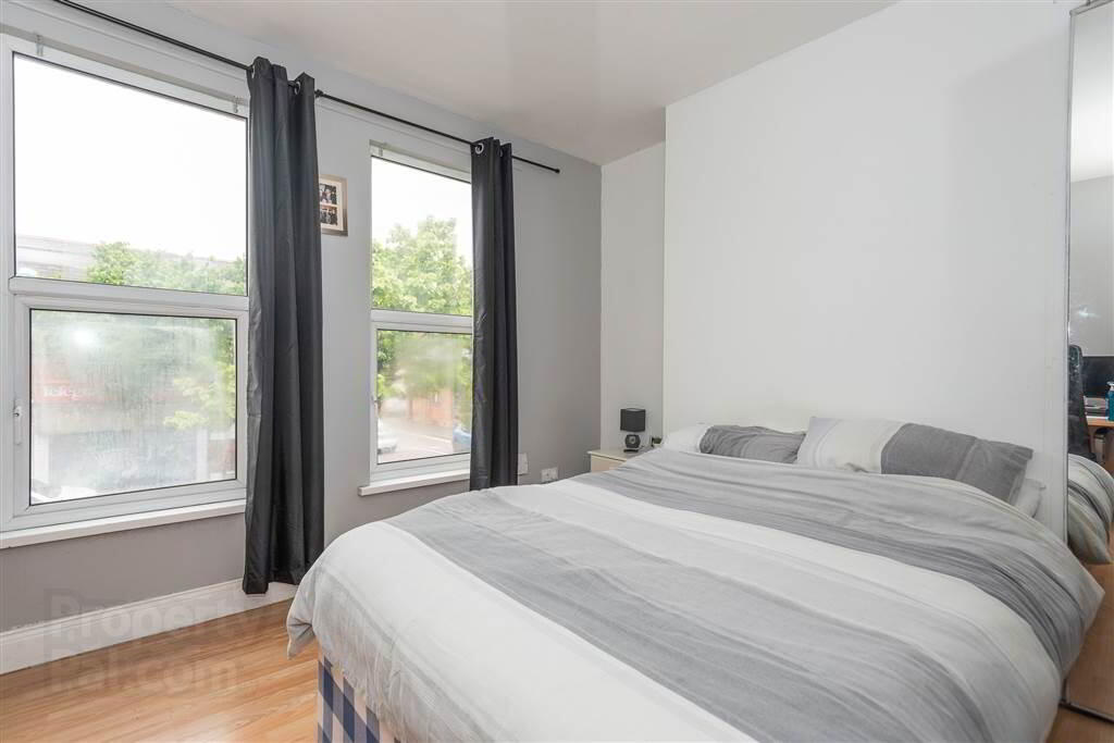 308 Donegall Road 6 of 10