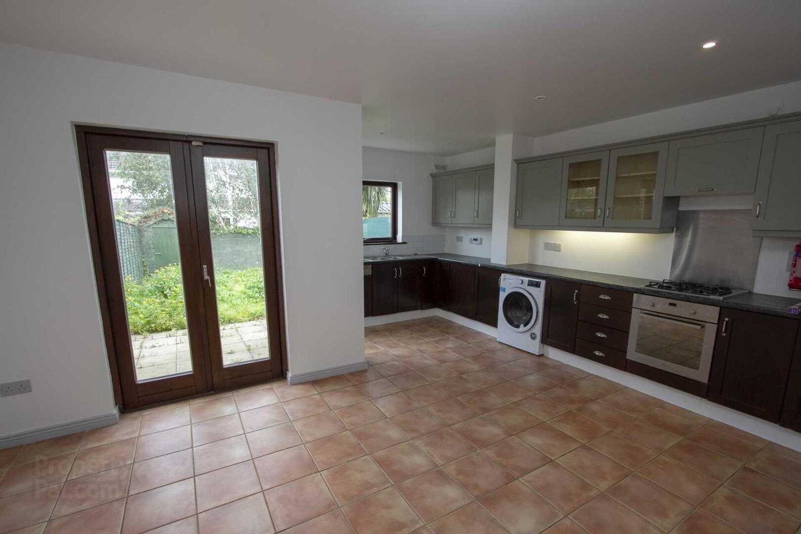 9 Orby Avenue 3 of 18