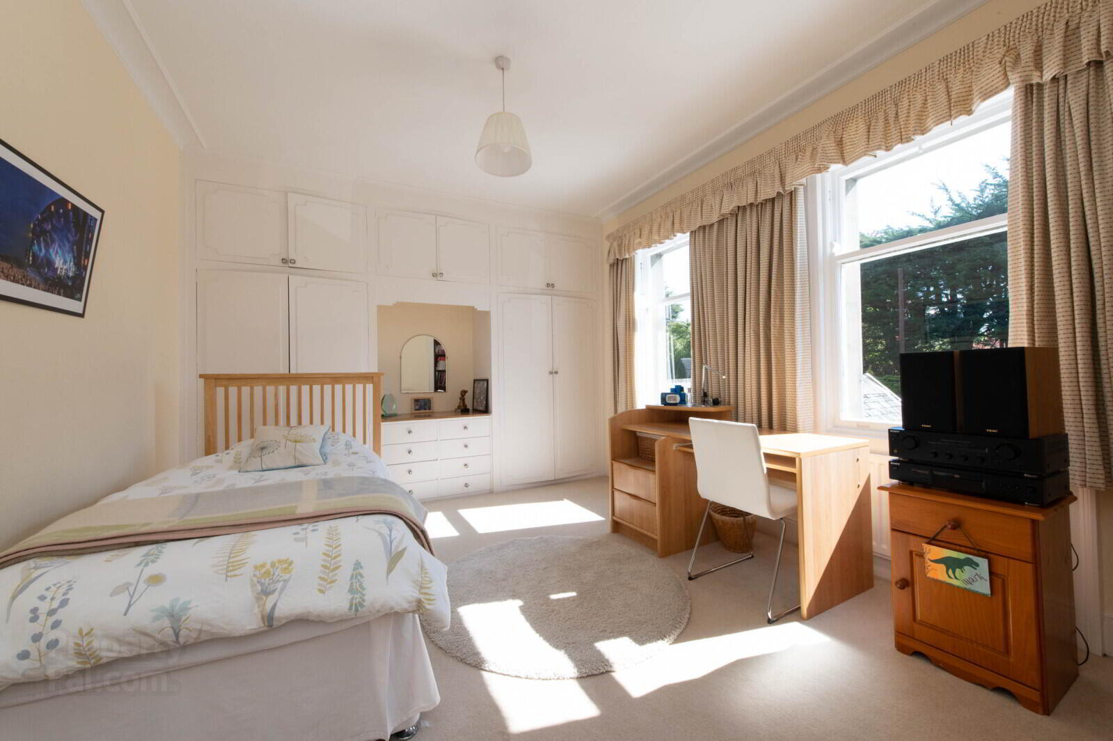 Downshire House, 13 Maxwell Road 43 of 79