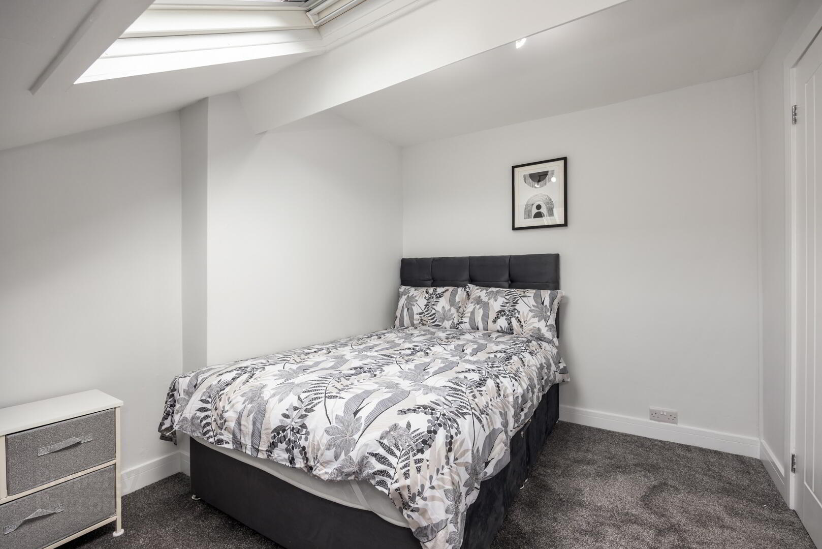 Unit 2, 47 Castlereagh Street 19 of 20