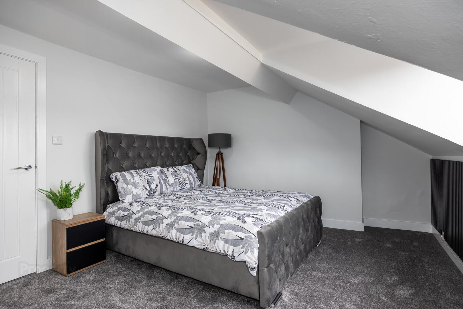 Unit 2, 47 Castlereagh Street 18 of 20