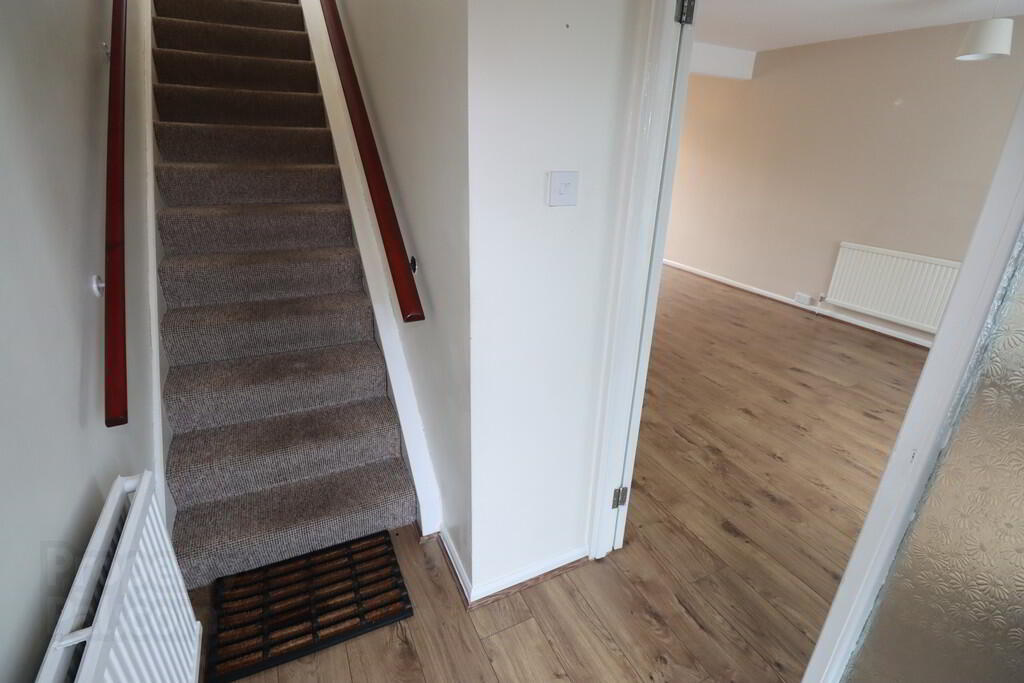 38 Glebecoole Avenue 12 of 27