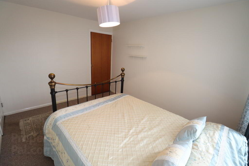 38 Glebecoole Avenue 16 of 27