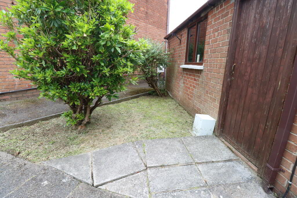 38 Glebecoole Avenue 26 of 27