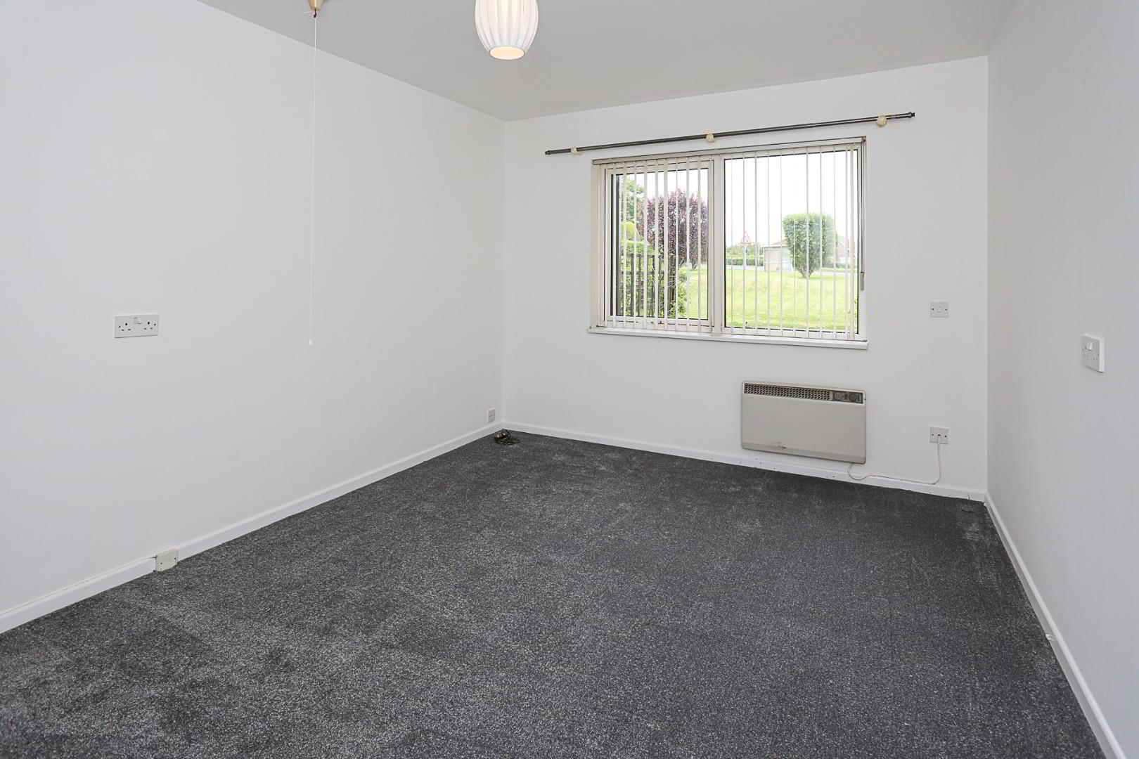 2 Lyndhurst Court 11 of 13