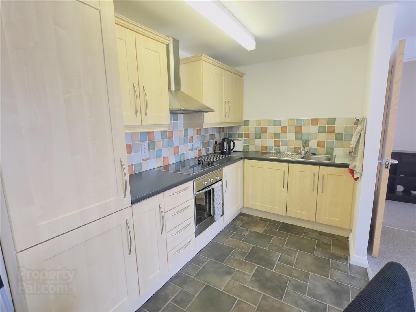E4 Waterfoot 5 of 12