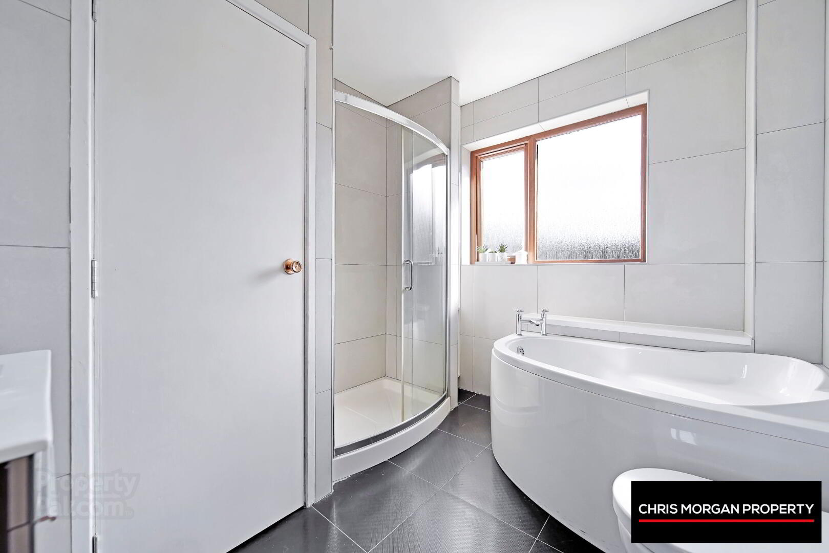 32 A Westland Road 14 of 17