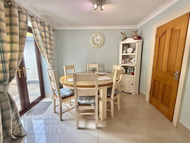 135 Woodbrook 7 of 14