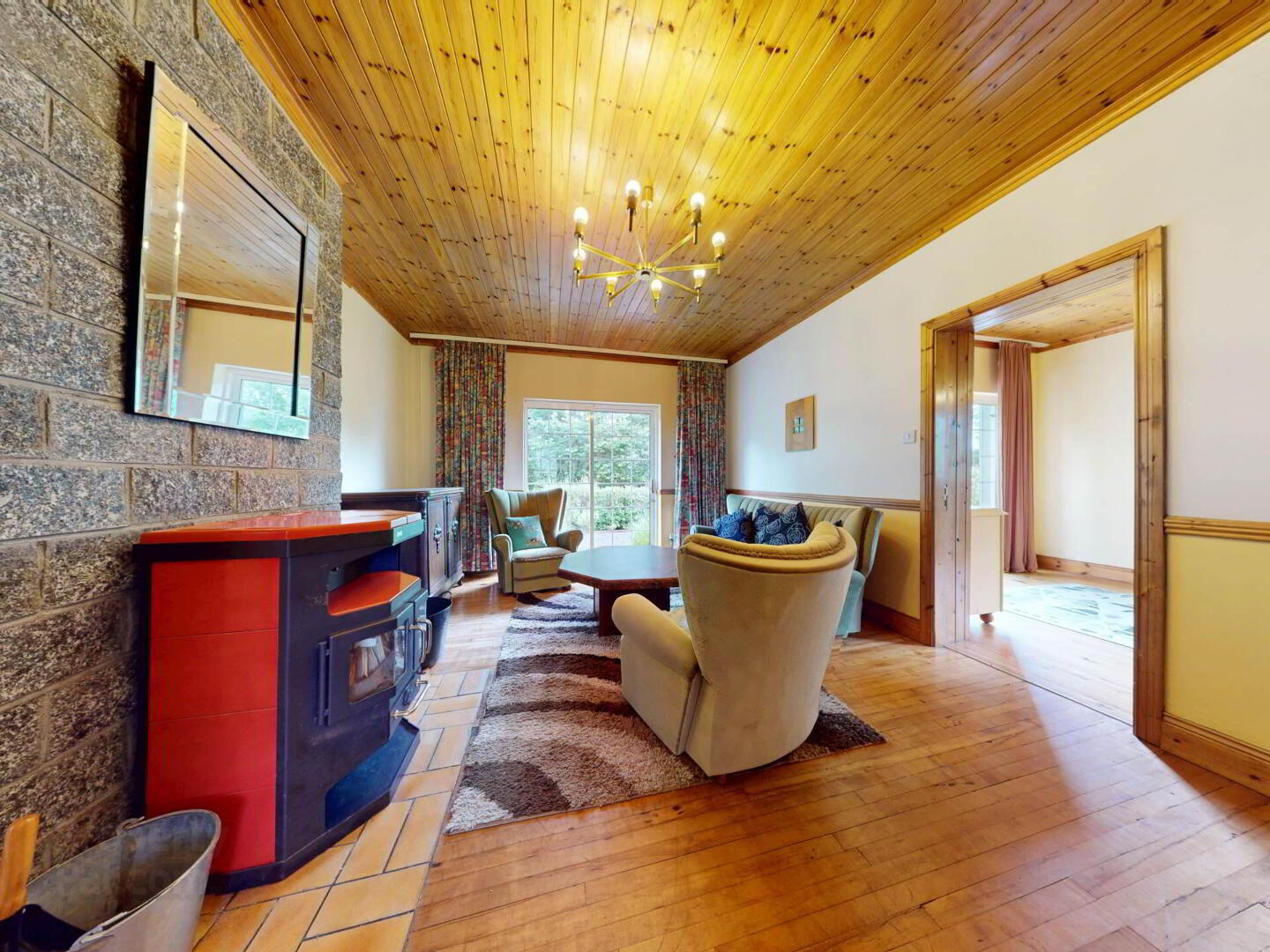Hillview Lodge 13 of 25