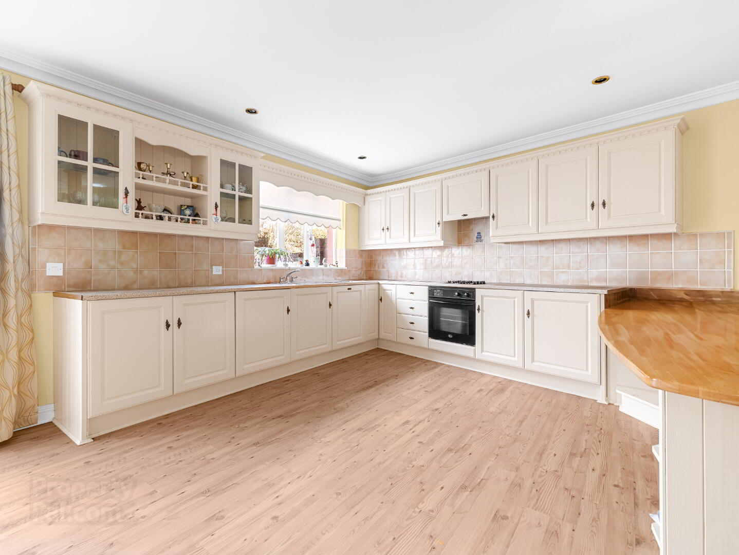 No 18 Wolseley Village 7 of 22