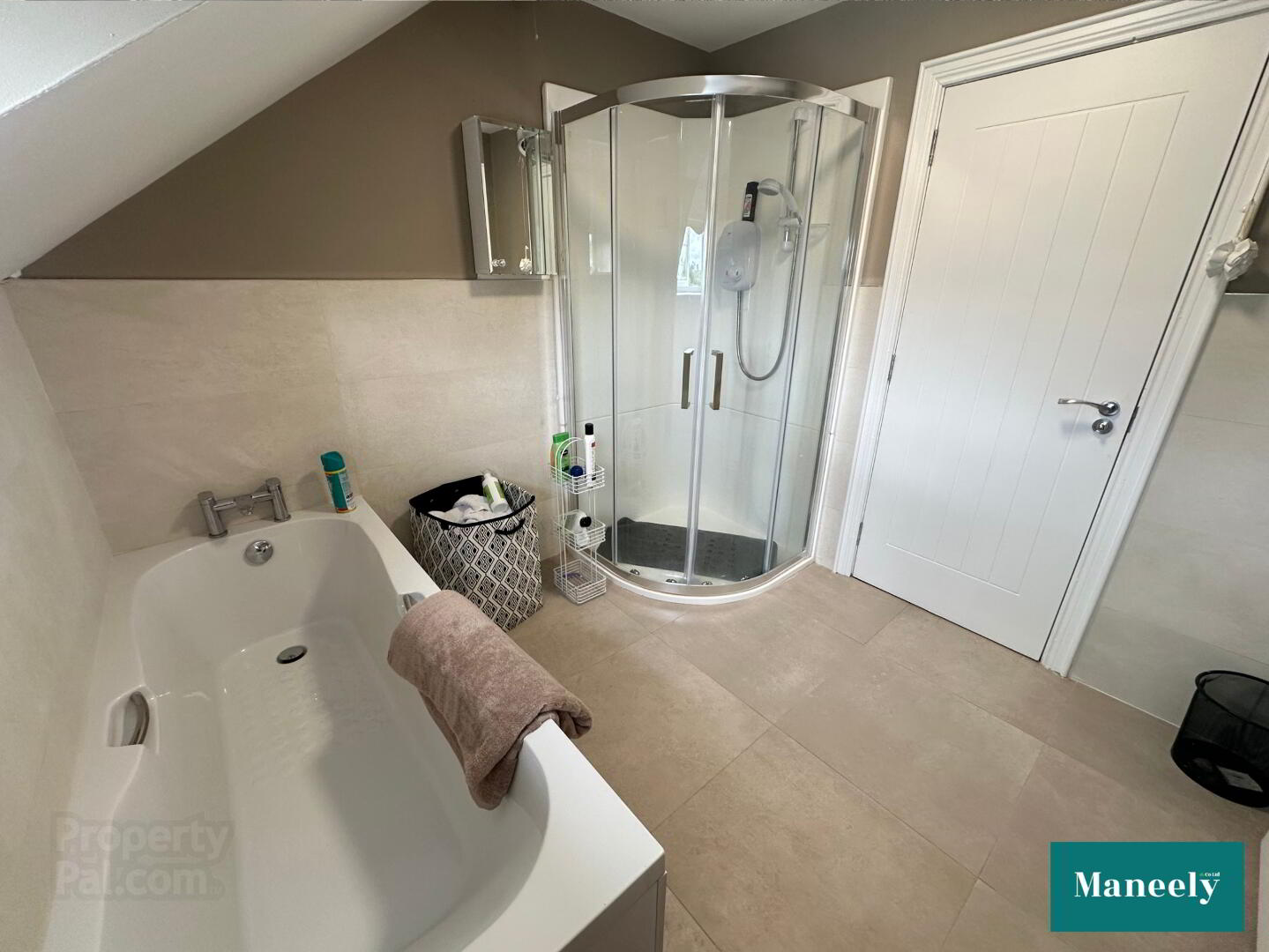 Room For Rent Clonmore Road 3 of 4