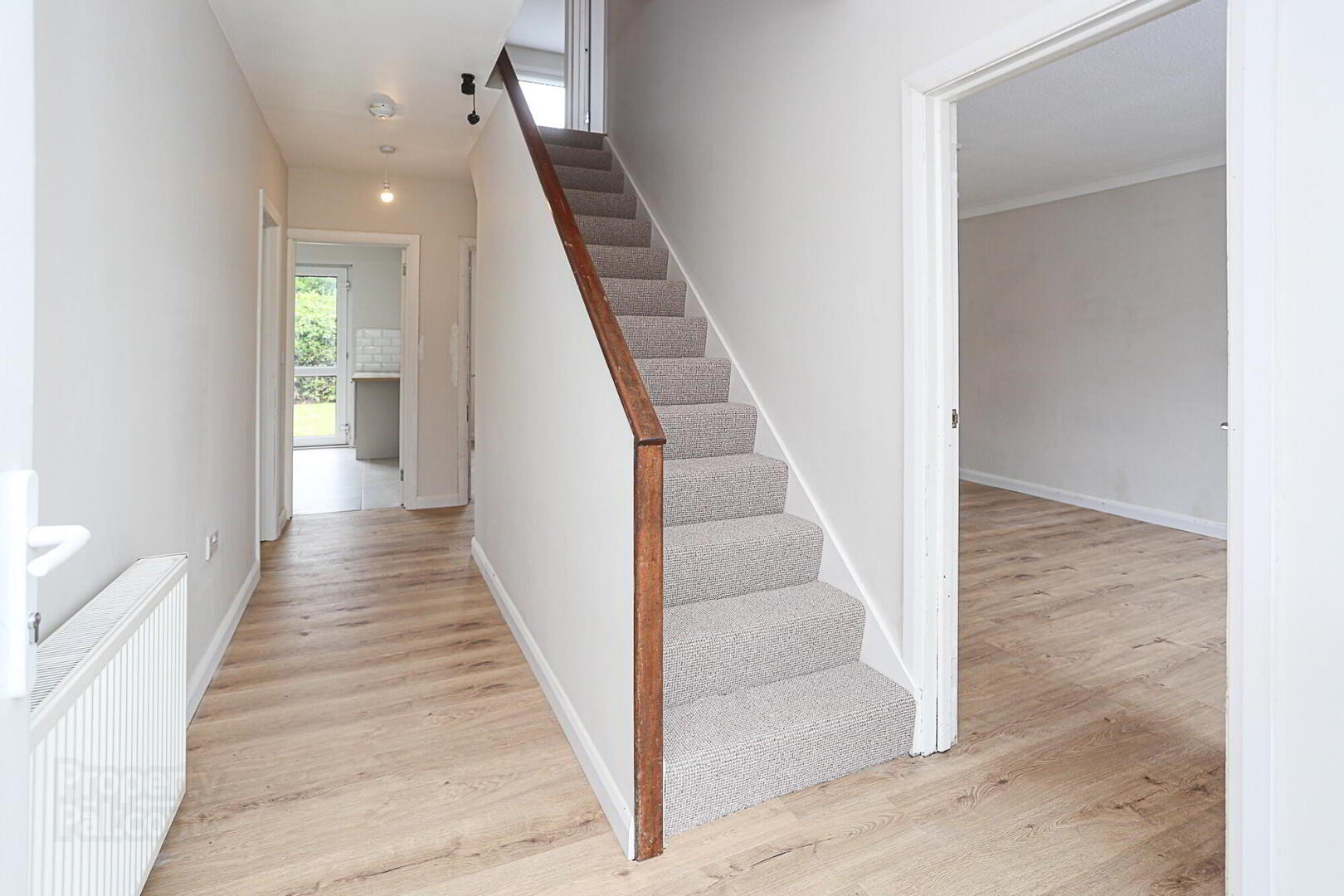 17 Grange Avenue 8 of 15