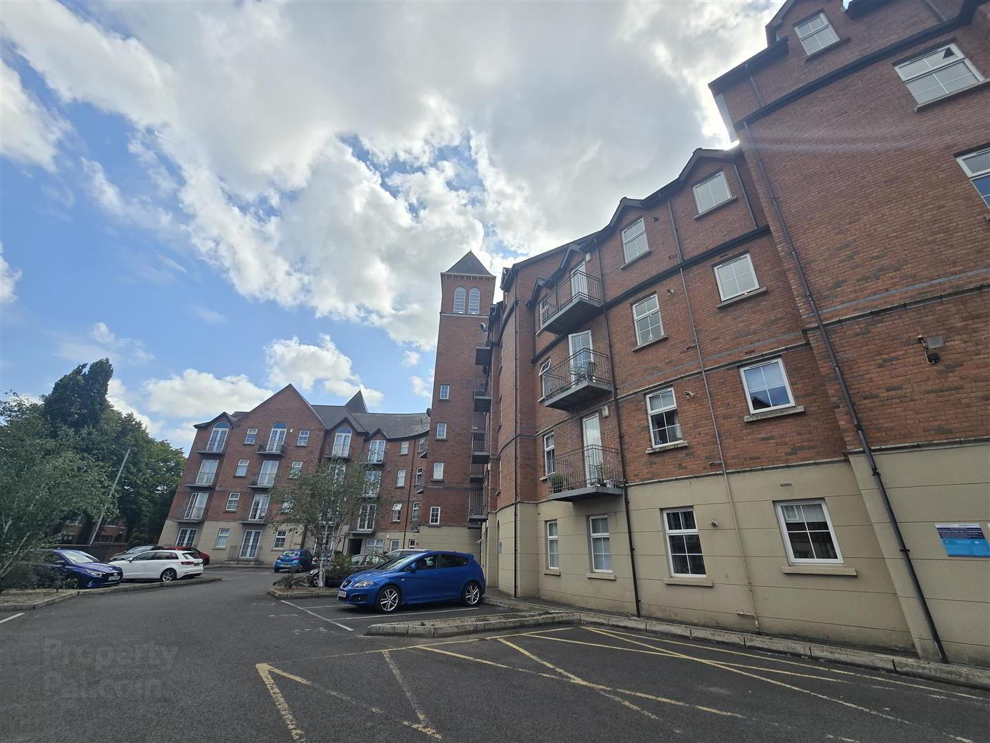 22 Bell Towers South, Ravenhill Road 1 of 18