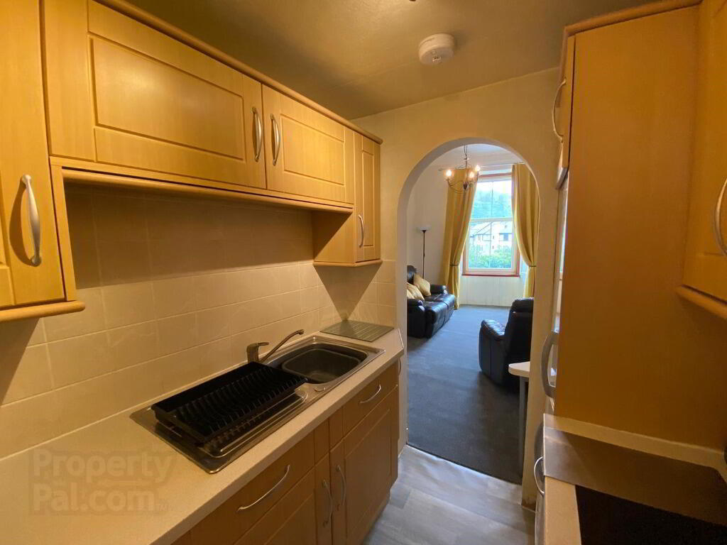 105 St Leonards Street 7 of 12