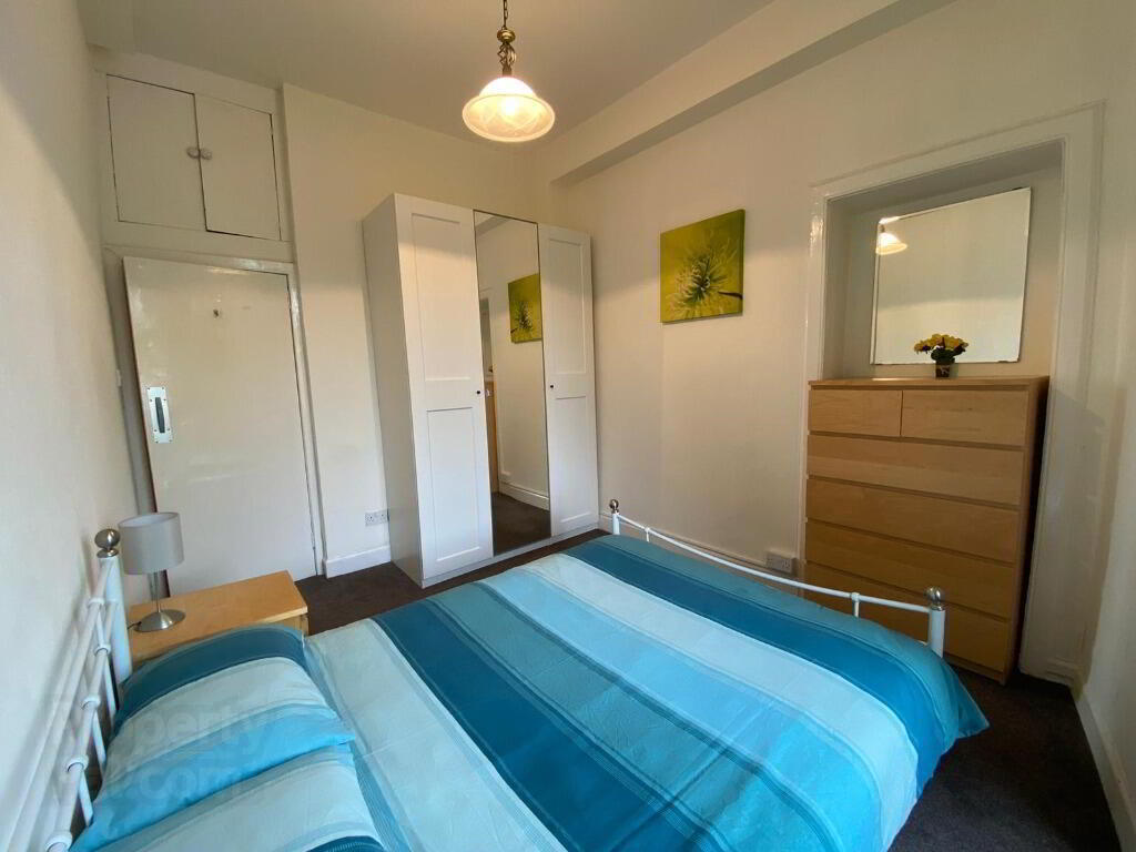 105 St Leonards Street 9 of 12