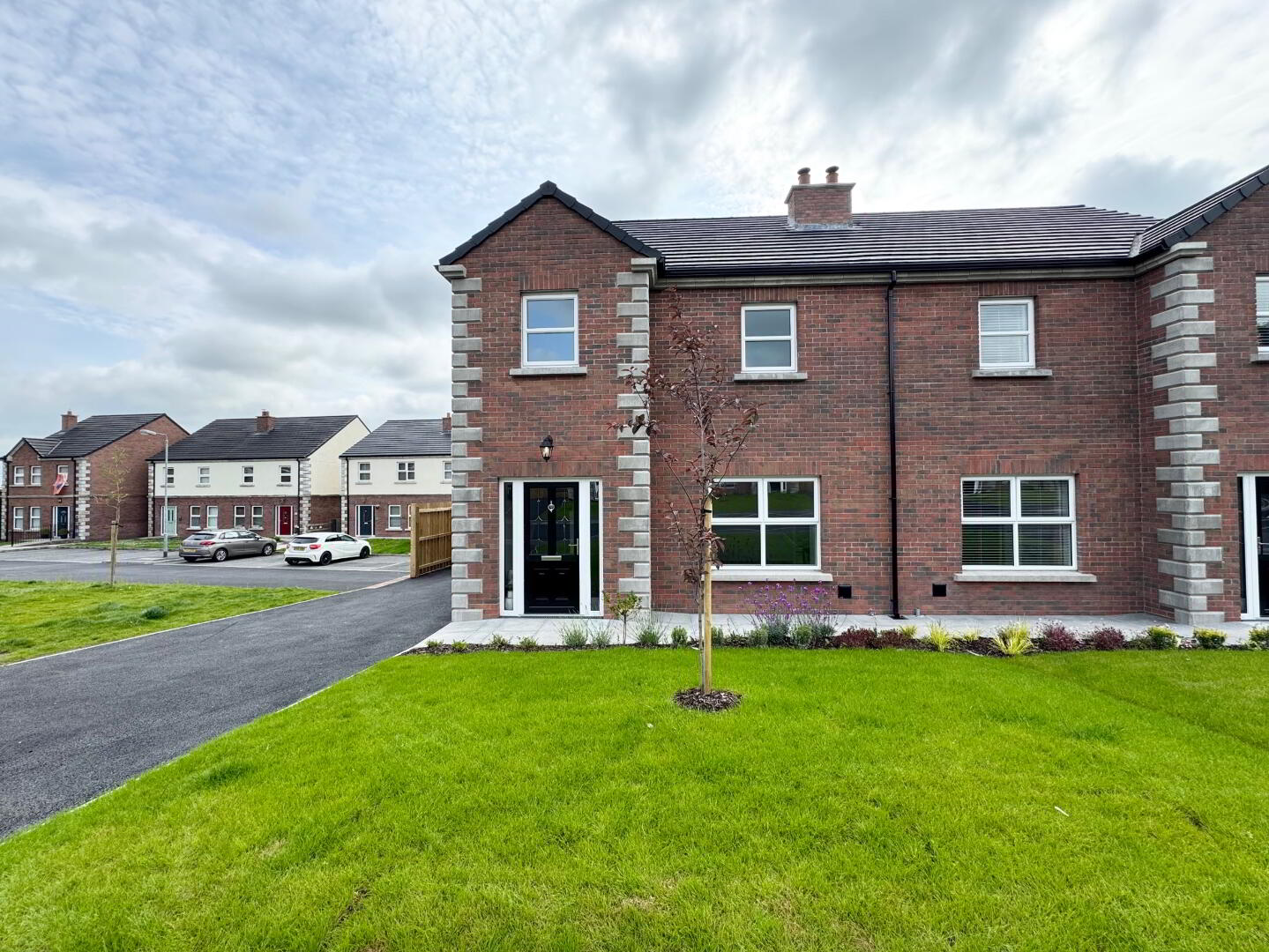 48 Edenderry Drive 1 of 23