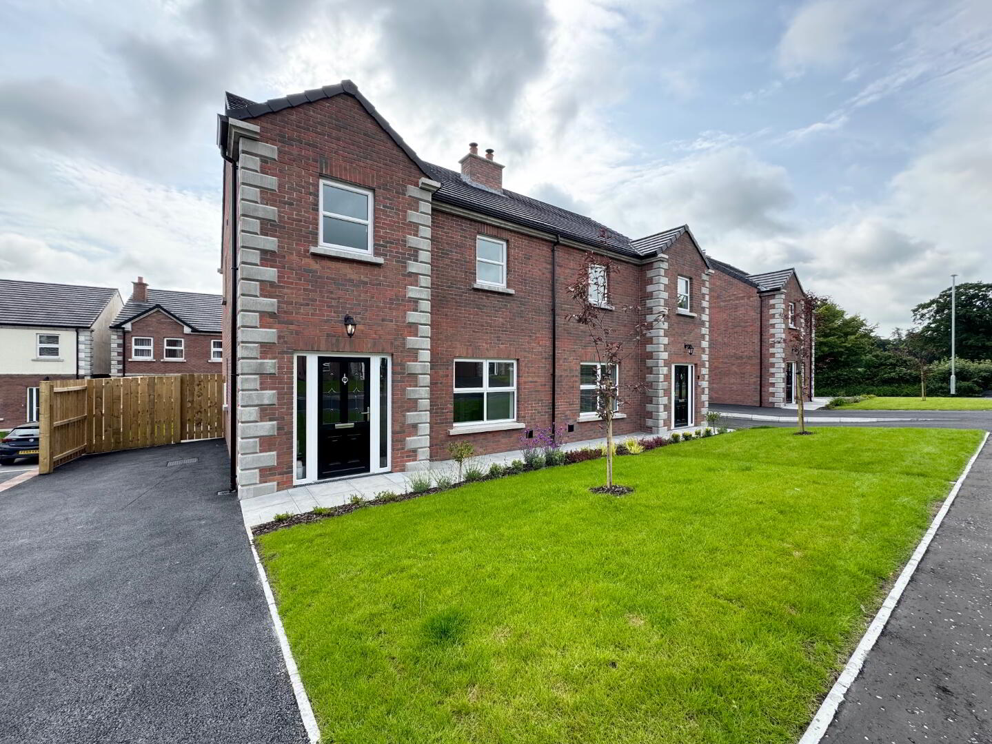 property description image