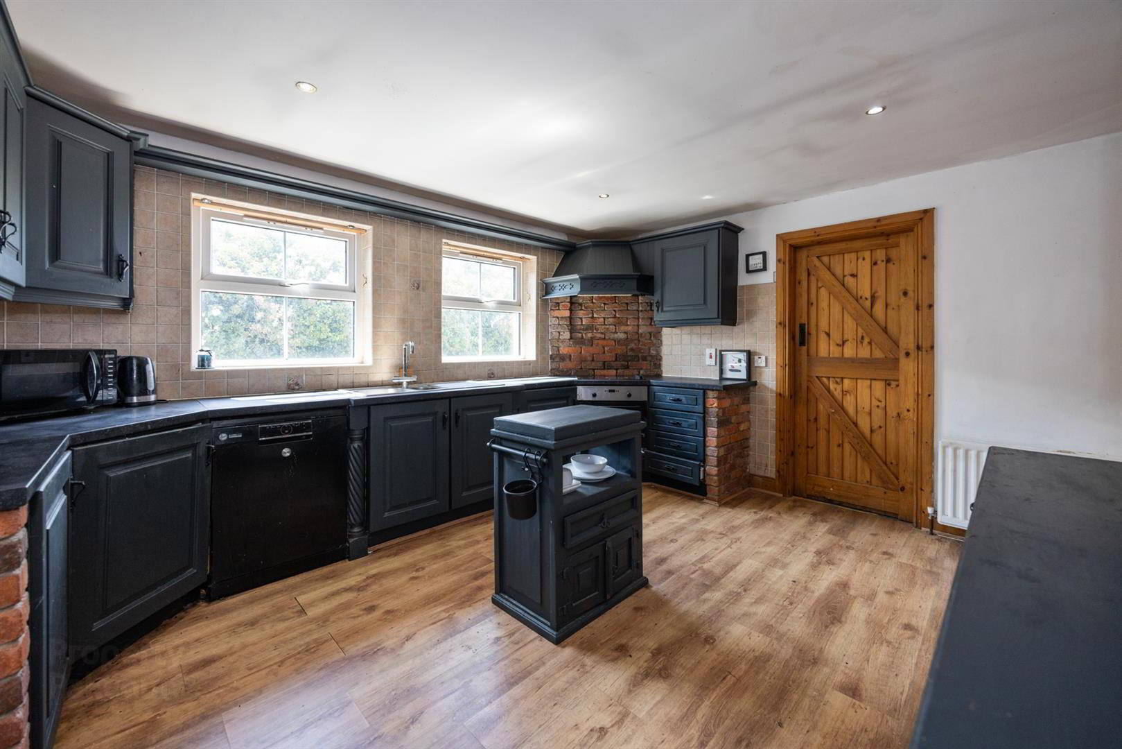 75 Crossgar Road 11 of 33
