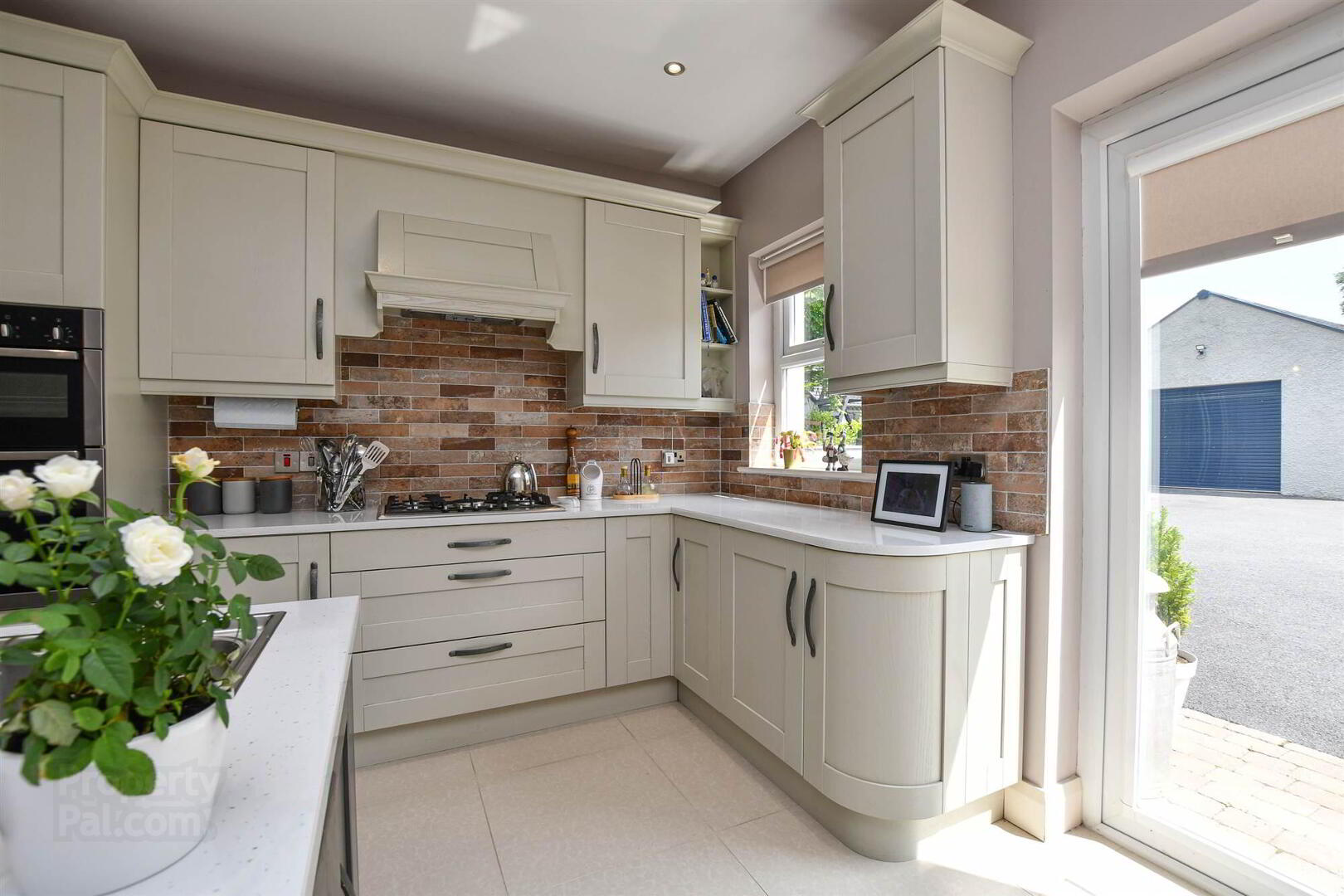 63 Strangford Road 11 of 51