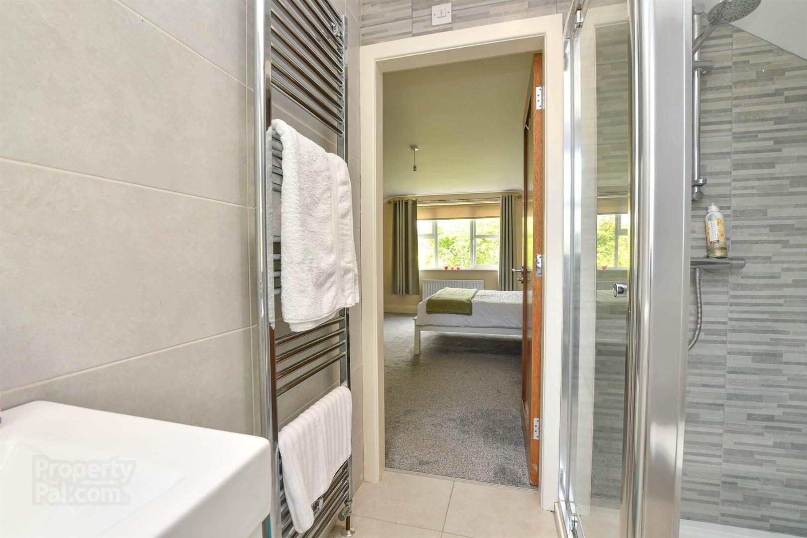 63 Strangford Road 33 of 51
