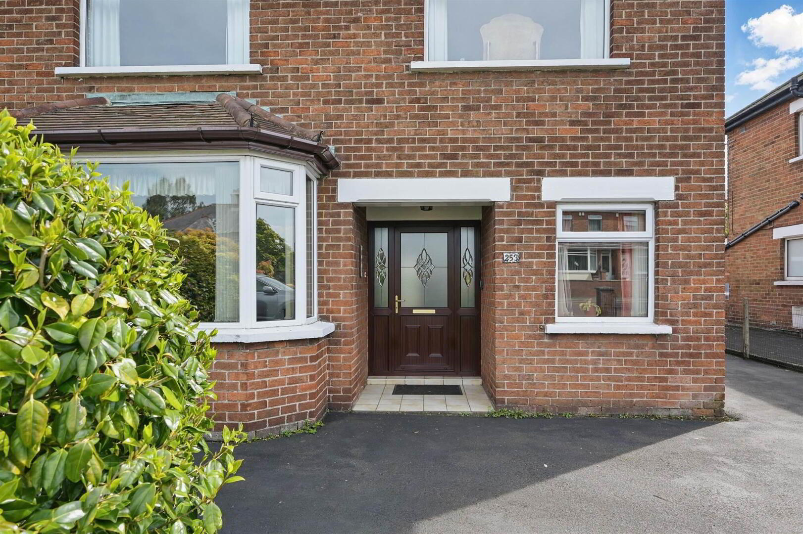 property description image