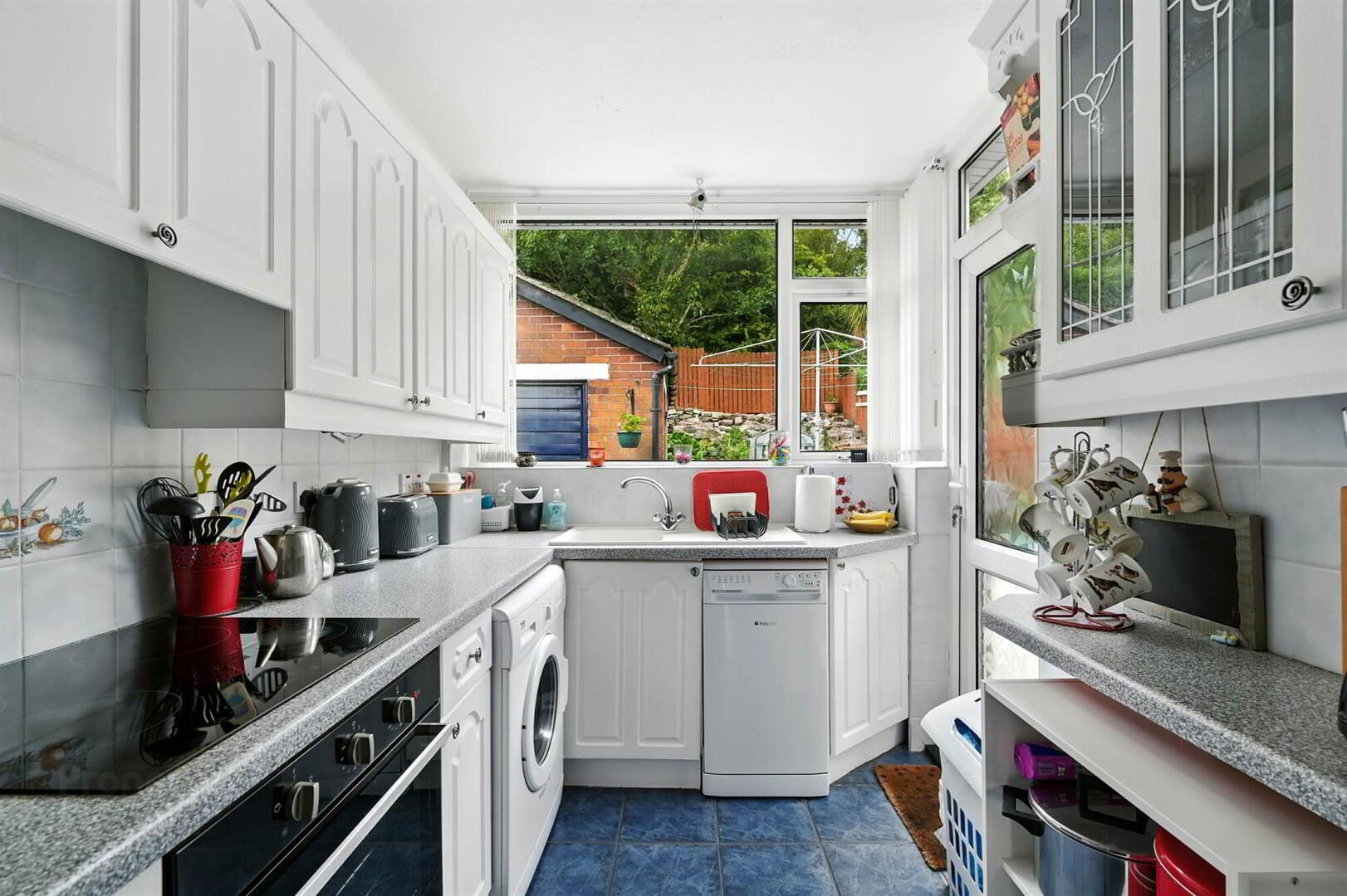 70 Orangefield Road 7 of 17