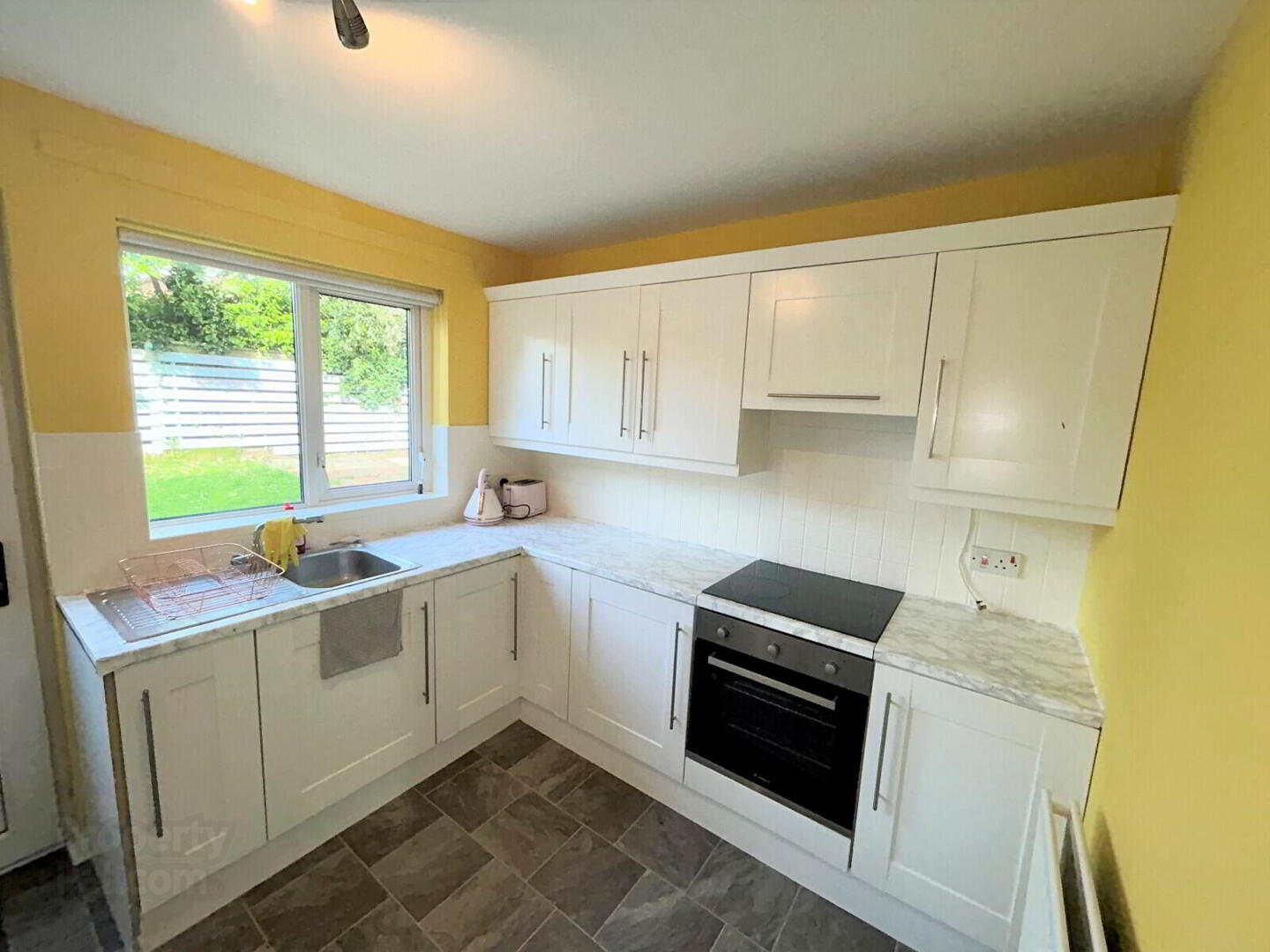 property description image