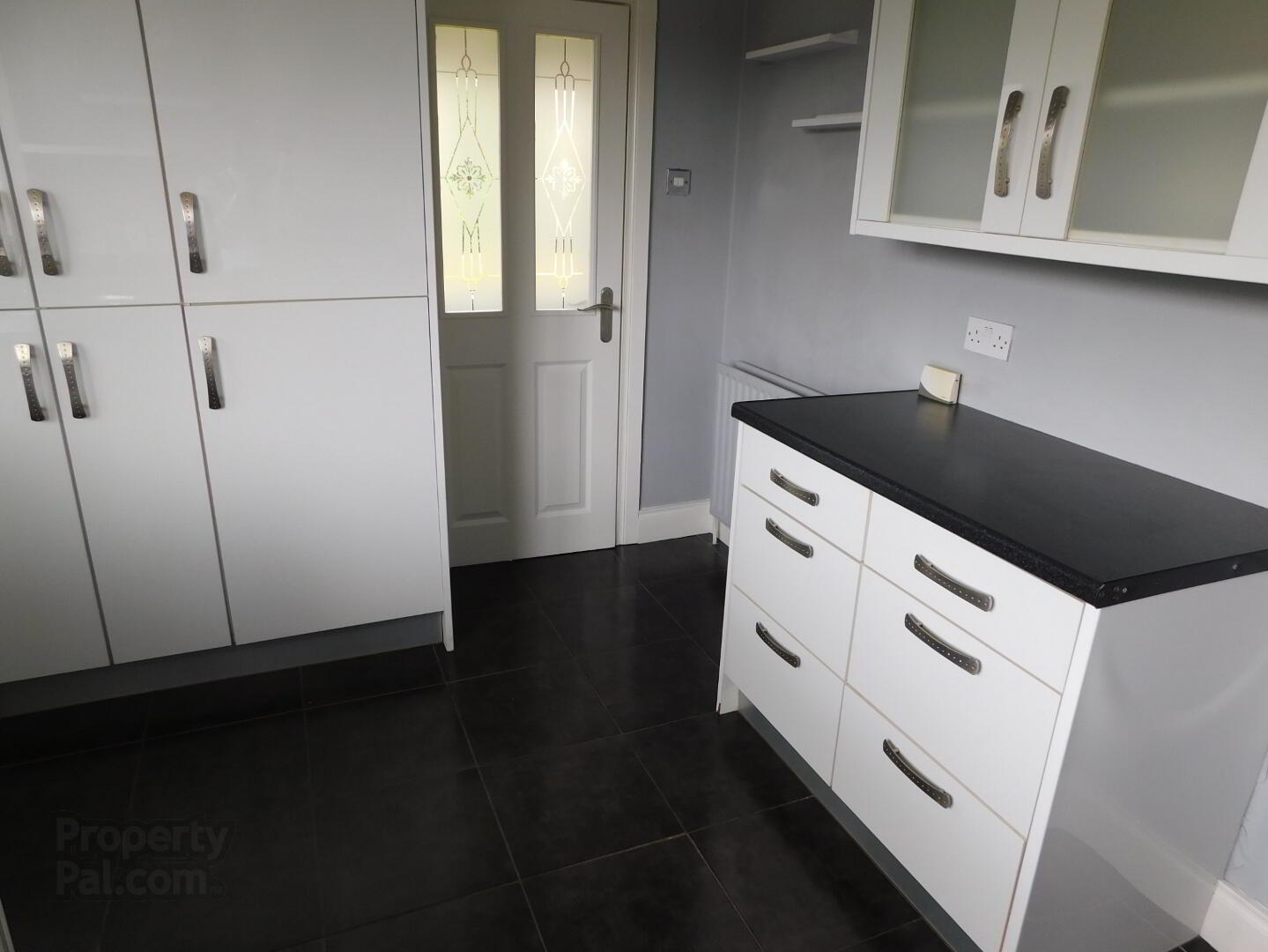 29 Kylemore Gardens 7 of 15