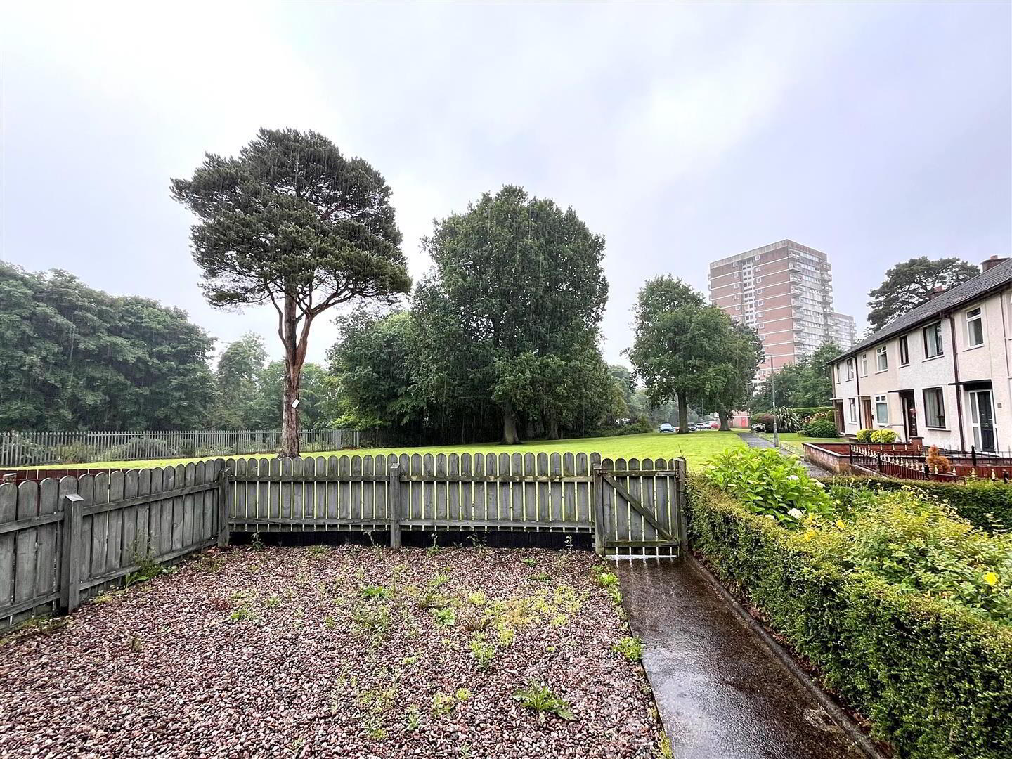 12 Wynthorpe Grove 21 of 21