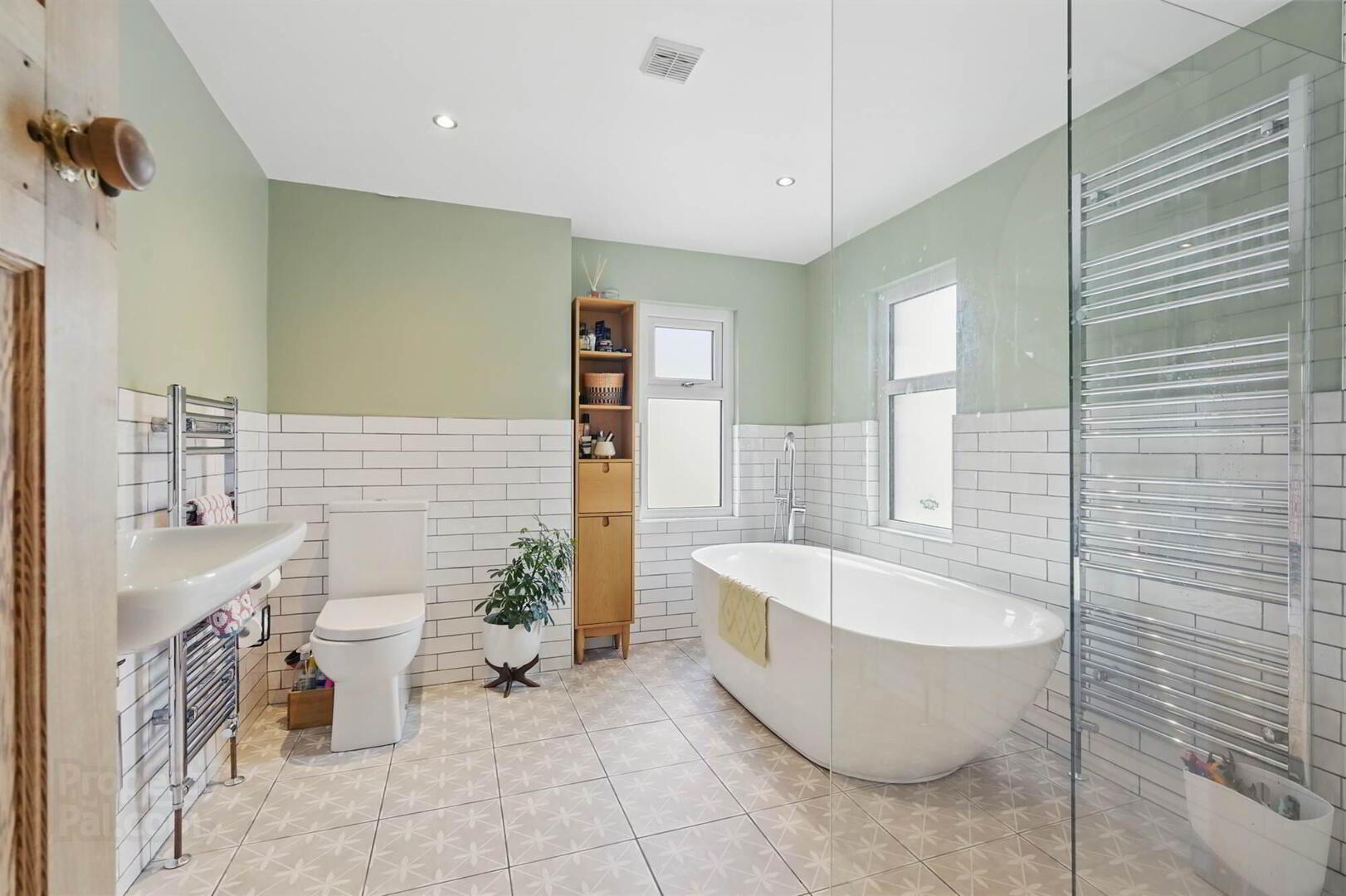 76 Earlswood Road 10 of 19
