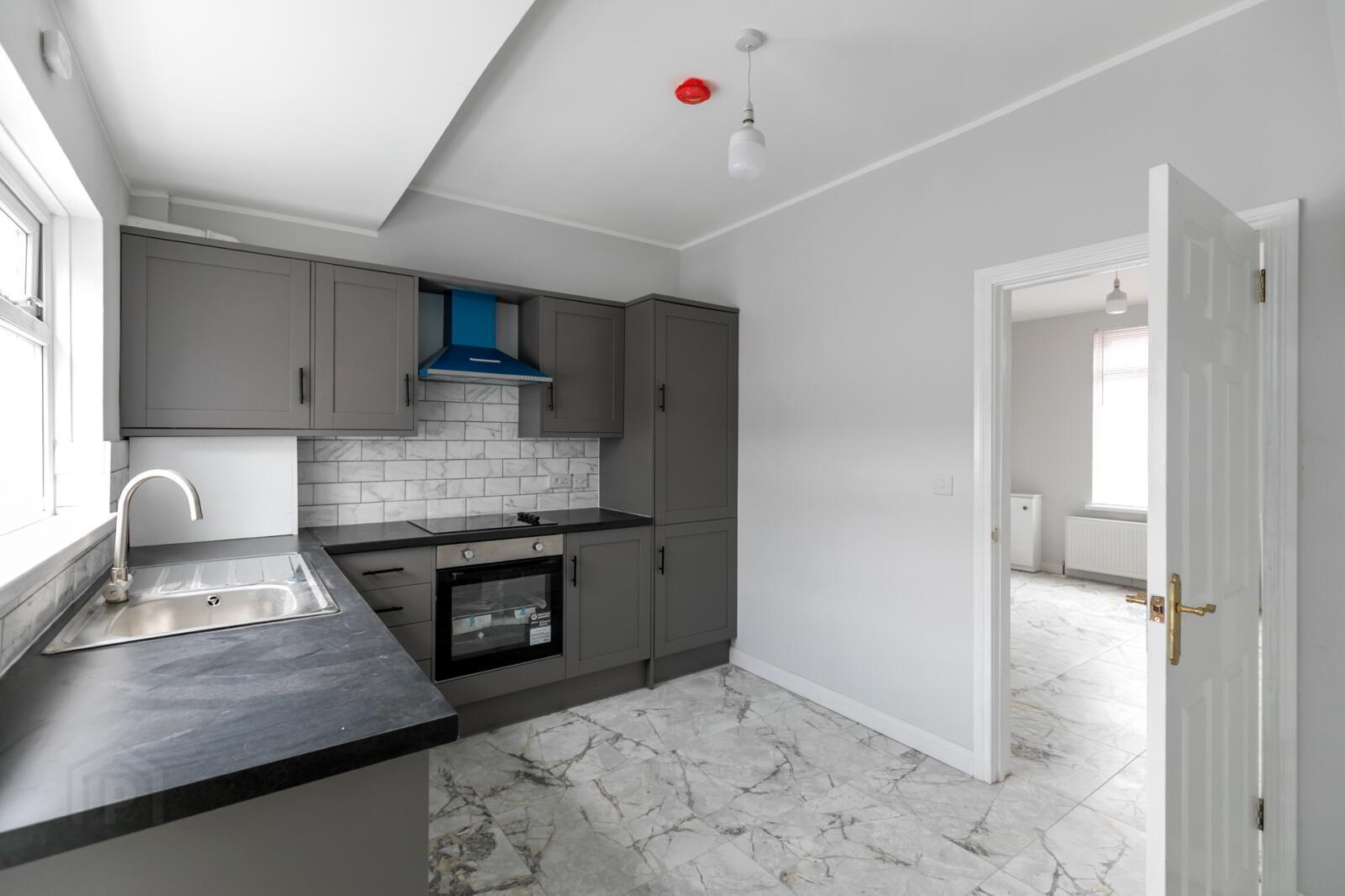 197 Avoniel Road 6 of 15