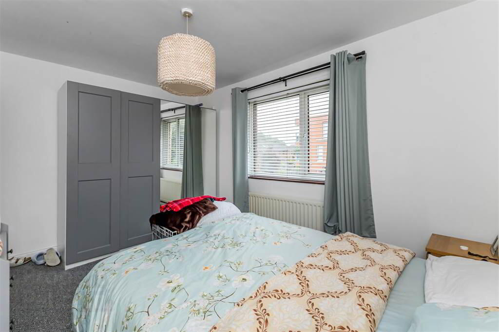 6 Annadale Drive 10 of 18
